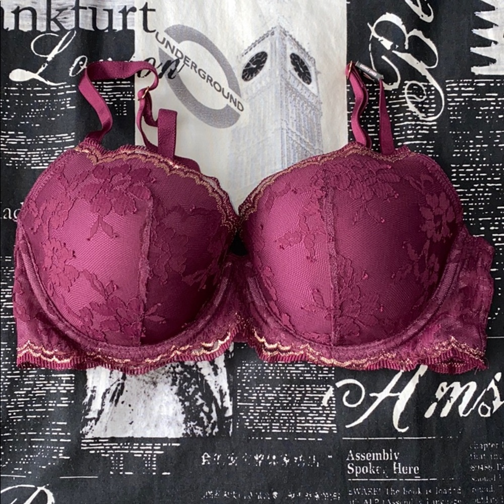 Victoria’s Secret Dream Angels Lined Demi Bra